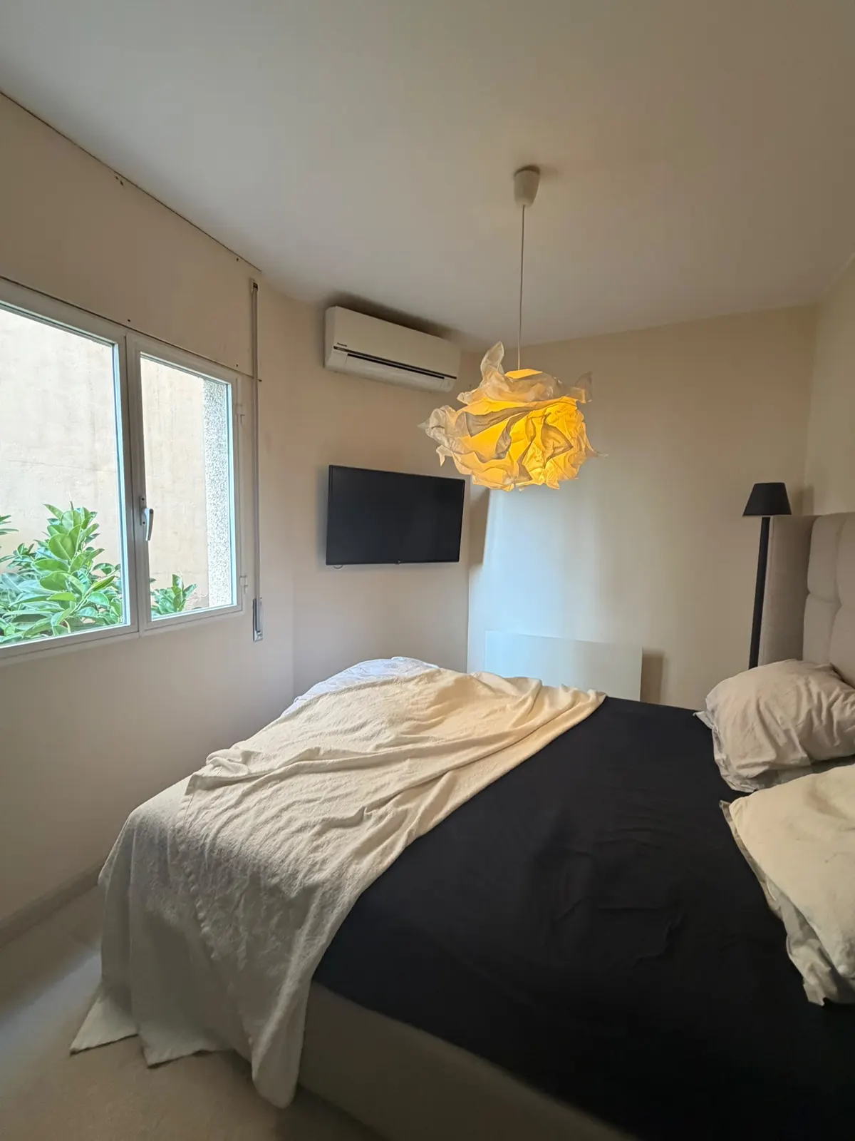 Schlafzimmer der Wohnung am Yachthafen von Palma